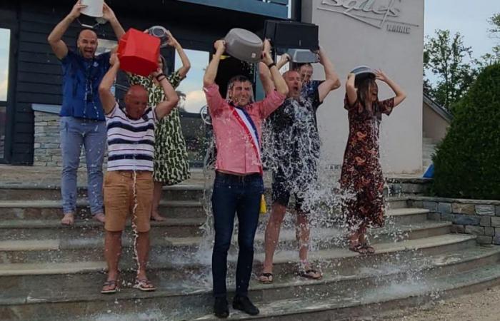 Video. Sales elected officials challenge Annecy, Rumilly and Aix-les-Bains for an Ice Bucket Challenge in support of Charcot’s disease