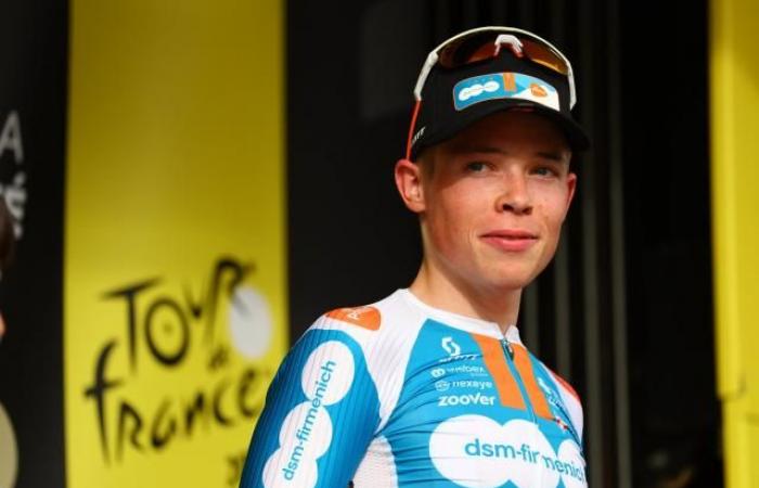 Frank Van den Broek, the rookie who helped Romain Bardet to the finish line in Rimini