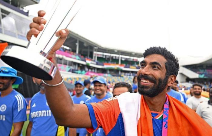 Watch Jasprit Bumrah share sweet moment with wife Sanjana Ganesan, son after T20 World Cup 2024 win
