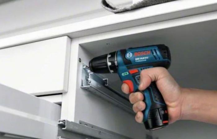 DIYers will be delighted to discover this huge price drop on this Bosch drill and its accessories