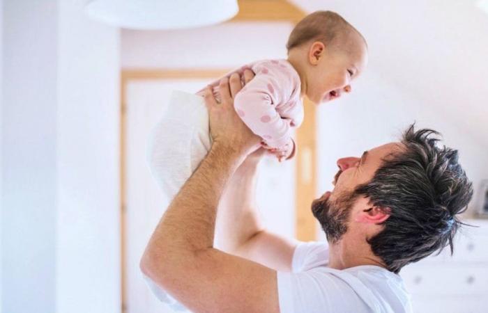Jobs in Luxembourg: More and more dads on parental leave, how do companies manage them?