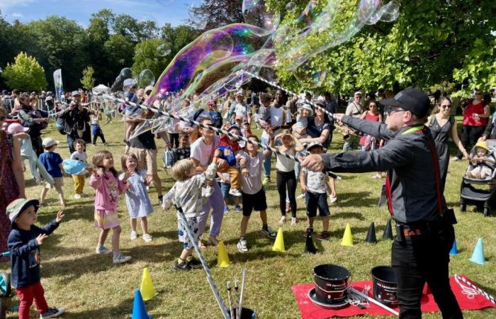IN PICTURES. Crowds of the big days in Bénouville, to enjoy the Children’s Castle
