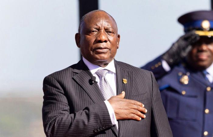 South Africa: Opposition gets 12 ministries in government