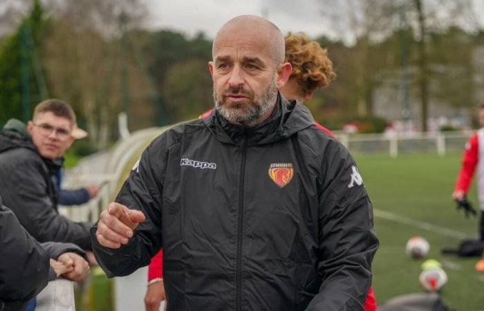 Soccer. Former Le Mans FC coach Mathieu Chabert towards a return to Corsica, to Ajaccio