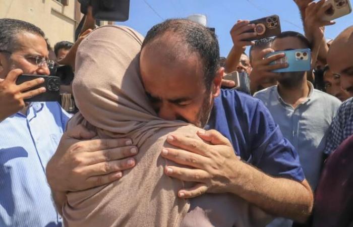 Dozens of Palestinian prisoners, including the director of Al-Shifa hospital, were released after 7 months of detention by the Israeli army