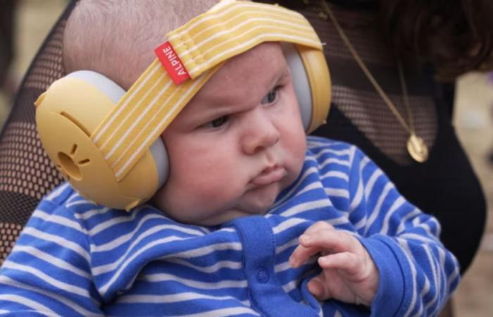 This baby became the star of the Glastonbury festival