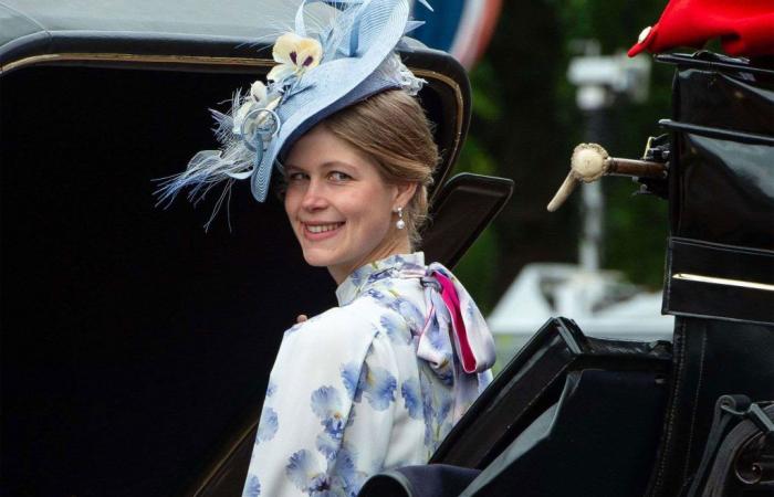 Louise Mountbatten-Windsor, happy at Sandringham with her friend Felix