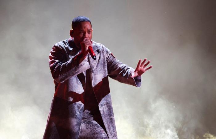 Will Smith ignites the BET Awards stage with his new single (VIDEO)