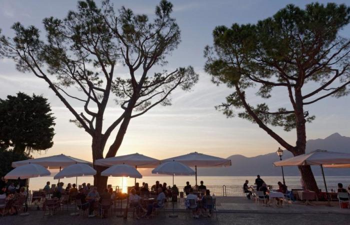 Hundreds in hospital after norovirus outbreak at Lake Garda