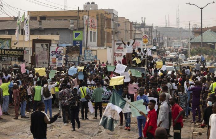 Nigeria faces exodus of multinationals