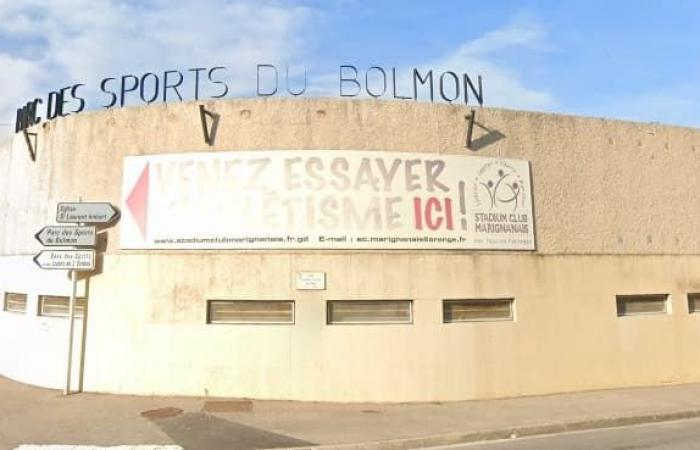 more than a hundred caravans installed at the Bolmon stadium in Marignane