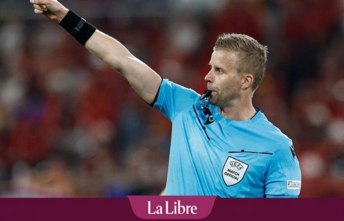 Here is the referee who managed France-Belgium and the controversy to which he is linked