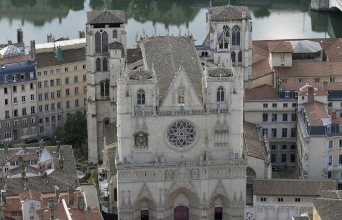 Lyon. Pickpocket arrested in Saint-Jean Cathedral