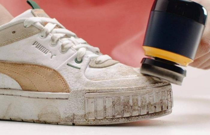 Adidas Samba, Nike Air Force 1… This accessory for less than 25 euros cleans them perfectly