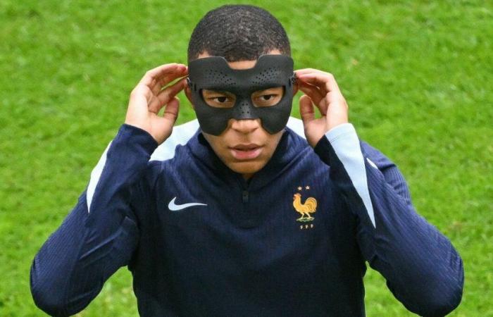 France-Belgium: images of Kylian Mbappé’s new mask, with an adjustment wheel