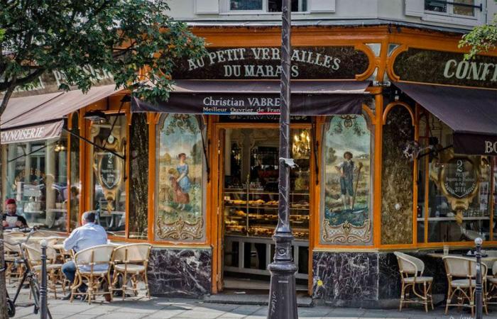 How to Spend the Perfect Day in Paris in Summer