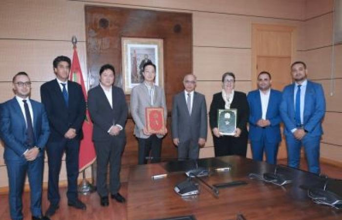 Morocco collaborates with Samsung to strengthen digital education