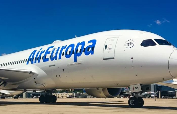 Passengers on Air Europa flight that made emergency landing in Brazil describe severe turbulence