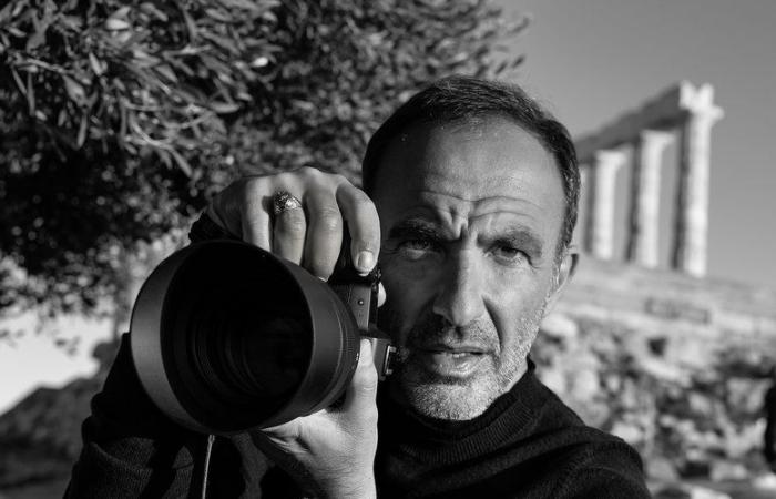 “I try to photograph people without them seeing me”: Nikos Aliagas will be the guest of the MAP festival