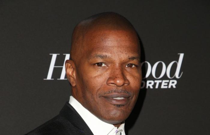 An Advil then the black hole… Jamie Foxx lifts the veil on what led to his mysterious and long hospitalization – Closer