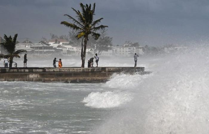 Hurricane Beryl kills at least one in Caribbean, heads toward Jamaica