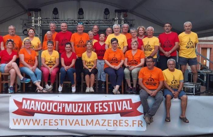 “There is a soul, a desire to do well and to give to others”: behind the Manouch’Muzik festival, loyal volunteers are busy