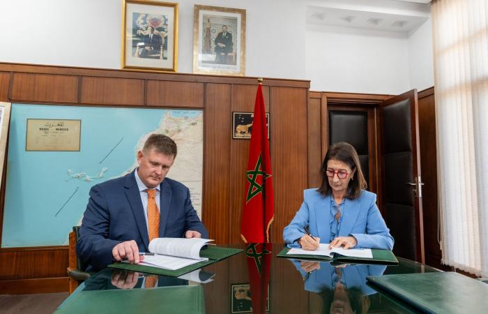 ONHYM and Esso sign two hydrocarbon reconnaissance licenses