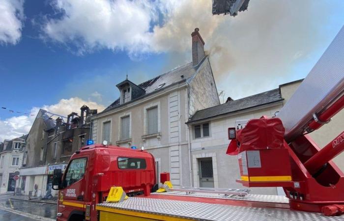 Valençay: Buildings threaten to collapse after fire, several streets closed to traffic