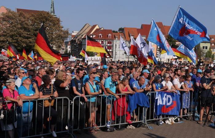 AfD
      becomes
      first
      far-right
      party
      to
      win
      German
      state
      election
      since
      1945