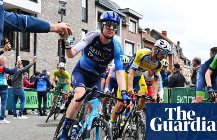 Cycling
      rise
      of
      ‘real
      deal’
      Blackmore
      gets
      high-profile
      test
      in
      Tour
      of
      Britain
      |
      Tour
      of
      Britain