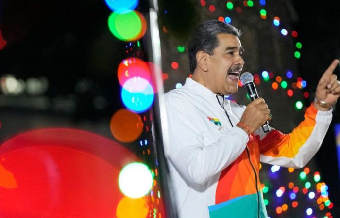 Christmas
      in
      October?
      Venezuela’s
      Maduro
      moves
      holiday
      after
      disputed
      election