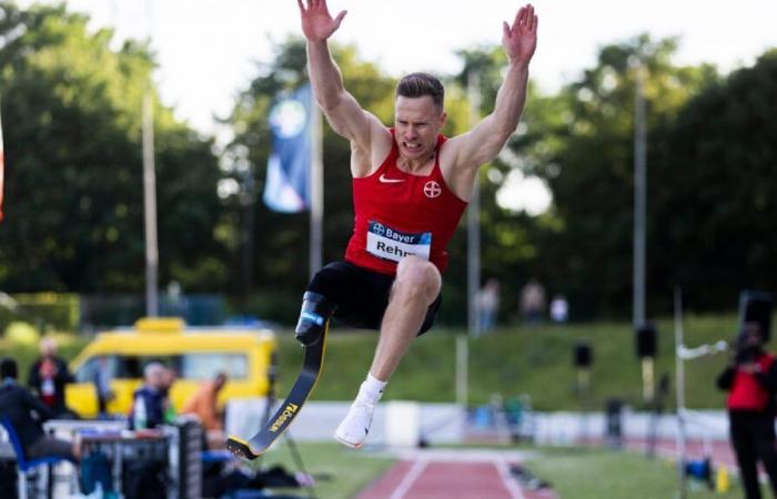 Paralympics:
      Now
      our
      long
      jump
      giant
      is
      taking
      off!
      |
      Sport