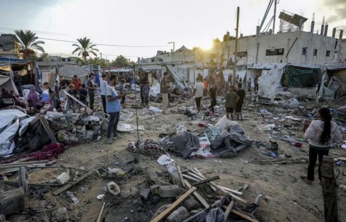 Hamas
      and
      Benjamin
      Netanyahu
      blame
      each
      other
      for
      failure
      of
      Gaza
      truce
      talks