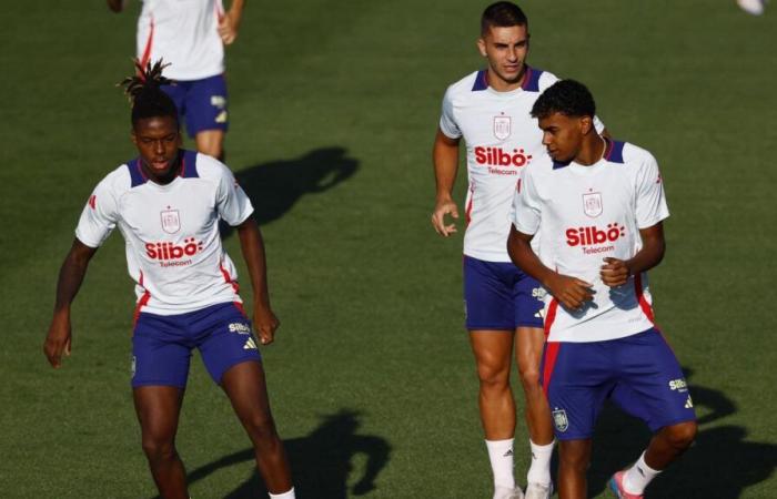 Nations
      League:
      Spain
      wants
      to
      build
      on
      its
      magical
      summer