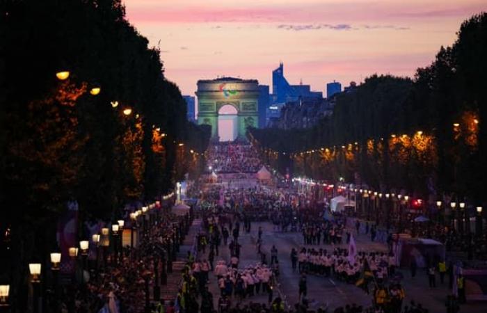 Olympic
      and
      Paralympic
      medalists
      to
      be
      decorated,
      parade
      planned
      on
      Champs-Elysées