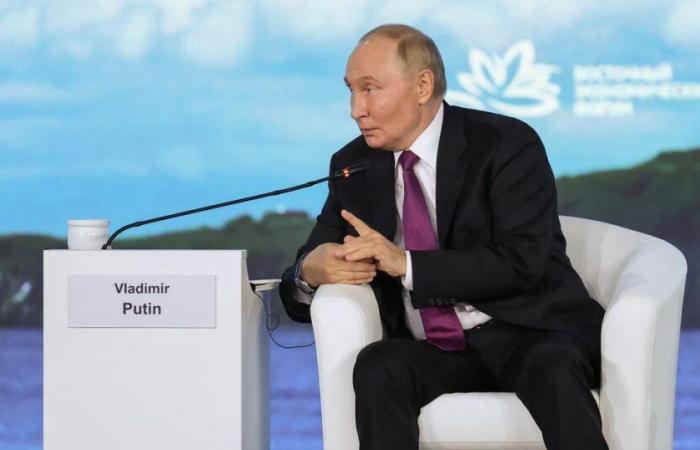 Putin
      says
      Russia
      ready
      for
      negotiations
      with
      kyiv