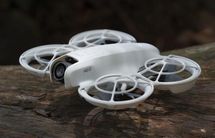 The
      DJI
      Neo
      is
      the
      drone
      king’s
      smallest
      and
      lightest
      4K
      drone
      ever,
      with
      a
      tempting
      price
      tag