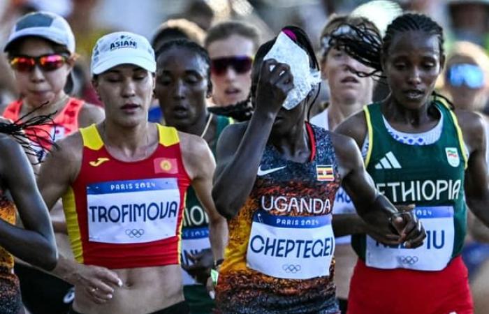 Ugandan
      athlete
      Rebecca
      Cheptegei
      has
      died
      after
      being
      burned
      by
      her
      partner
      in
      front
      of
      her
      children