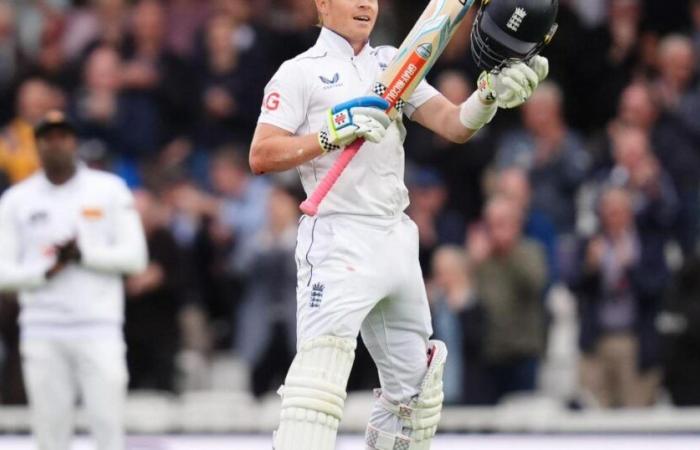 Ollie
      Pope
      allays
      fears
      over
      form
      with
      first
      hundred
      as
      stand-in
      England
      captain