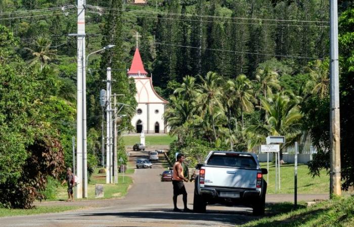 In
      New
      Caledonia,
      church
      fires
      cause
      concern
      and
      questions