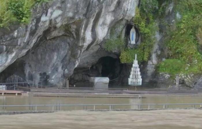 Floods
      in
      the
      Hautes-Pyrénées
      and
      part
      of
      the
      Lourdes
      sanctuary
      (video)