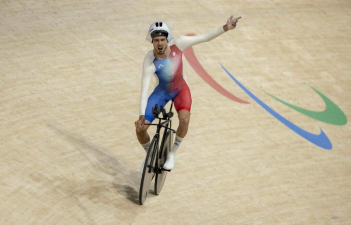 How
      to
      explain
      the
      excellent
      record
      of
      French
      paracycling?