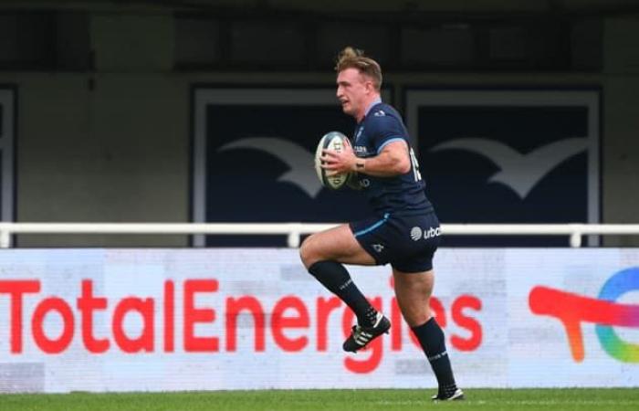 Stuart
      Hogg,
      back
      in
      the
      forefront
      with
      the
      MHR