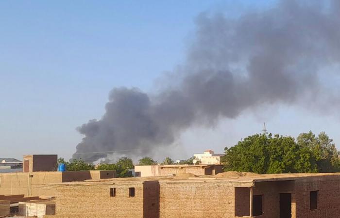 Fighting
      resumes
      near
      Khartoum
      around
      the
      Hattab
      military
      base