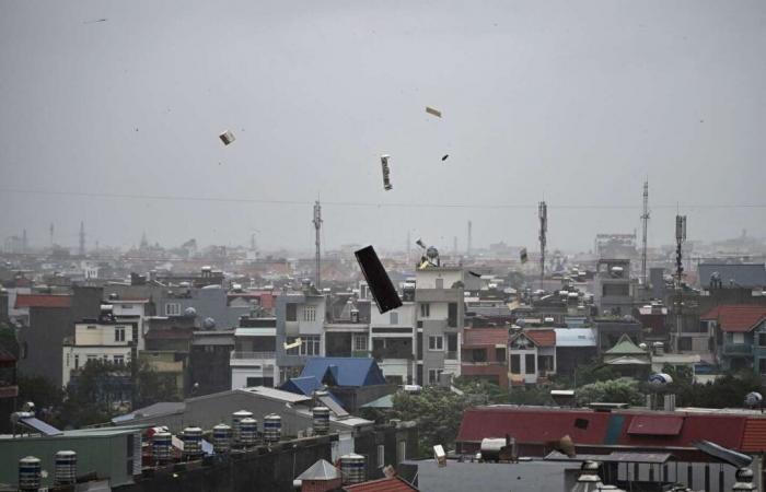 Typhoon
      Yagi
      hits
      northern
      Vietnam
      after
      devastating
      southern
      China