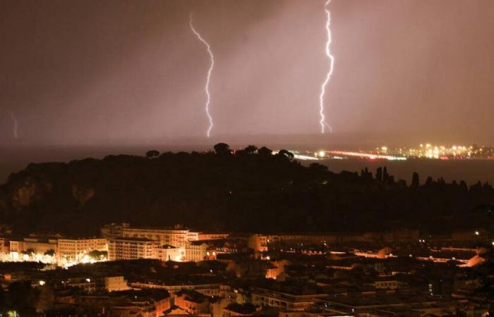 From
      the
      Hautes-Pyrénées
      to
      Creuse,
      five
      departments
      on
      orange
      alert
      –
      Libération