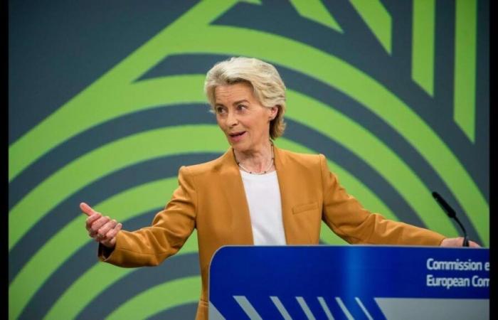 Ursula
      von
      der
      Leyen
      faces
      the
      challenge
      of
      parity