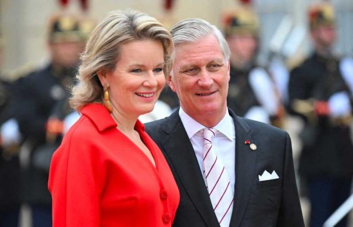 Queen
      Mathilde
      will
      replace
      him
      in
      Liège