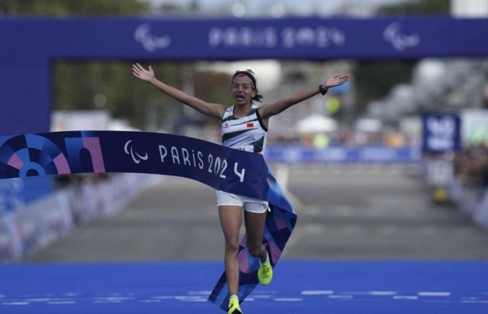 Morocco’s
      El
      Idrissi
      smashes
      women’s
      marathon
      world
      record
      on
      the
      last
      day
      of
      the
      Paralympic
      Games