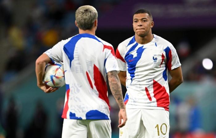 Mbappe
      ‘stunned’
      by
      France’s
      teammate’s
      rant